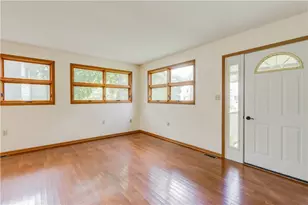 975 S High St, Yellow Springs Vlg, OH 45387 - Photo 2
