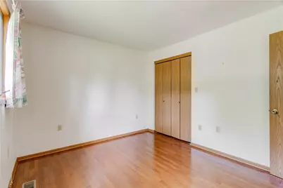 975 S High Street, Yellow Springs Vlg, OH 45387 - Photo 16