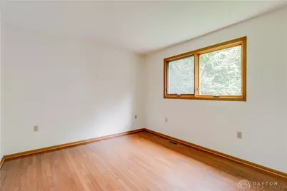 975 S High Street, Yellow Springs Vlg, OH 45387 - Photo 12