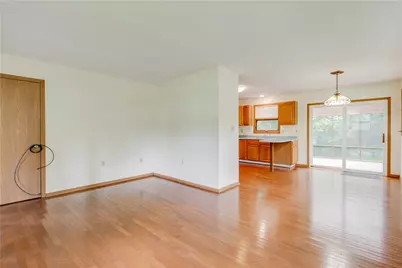 975 S High Street, Yellow Springs Vlg, OH 45387 - Photo 4