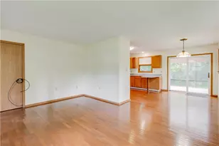 975 S High St, Yellow Springs Vlg, OH 45387 - Photo 4