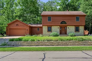 769 Oaknoll Dr, Clear Creek Township, OH 45066 - Photo 1