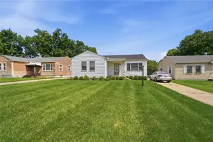 3601 Lancashire Dr, Dayton, OH 45417 - Photo 4