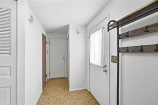 4921 Egret Ct, Huber Heights, OH 45424 - Photo 6