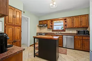 824 Buckingham Rd, Dayton, OH 45419 - Photo 20
