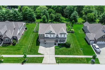 1720 Red Clover Drive, Turtlecreek Twp, OH 45036 - Photo 2