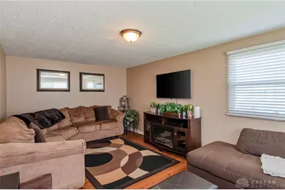 6520 Larcomb Drive, Huber Heights, OH 45424 - Photo 6