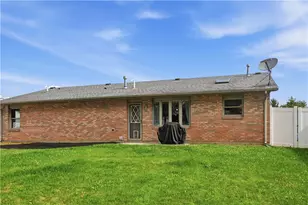 718 Greyhound Dr, New Lebanon, OH 45345 - Photo 14
