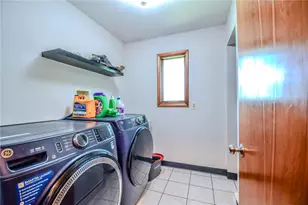 3290 Ridgeview Ave, Kettering, OH 45409 - Photo 14