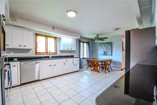 3290 Ridgeview Ave, Kettering, OH 45409 - Photo 4