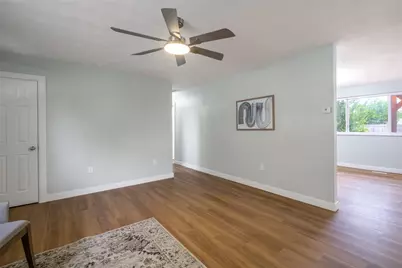 6650 Pine Ridge Avenue, Enon Vlg, OH 45323 - Photo 4