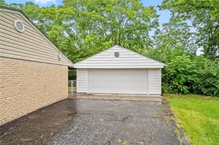 6006 Hyacinth Ct, Miami Township, OH 45449 - Photo 40