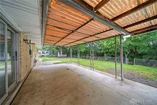 6006 Hyacinth Ct, Miami Township, OH 45449 - Photo 32