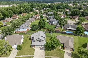 6840 Coronado Cir, Huber Heights, OH 45424 - Photo 6