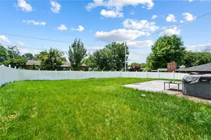 4544 College View Dr, Dayton, OH 45417 - Photo 24