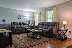102 Appian Way, Wilmington, OH 45177 - Photo 4