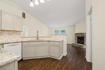 10029 Village Tree Court, Miamisburg, OH 45342 - Photo 16