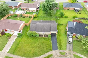 1367 Sheridan Ct, Troy, OH 45373 - Photo 36
