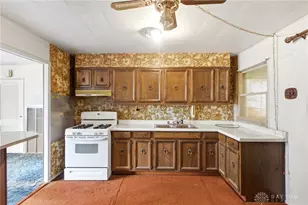 171 Dellwood Dr, Fairborn, OH 45324 - Photo 6