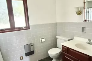 1032 Hampshire Rd, Dayton, OH 45419 - Photo 12