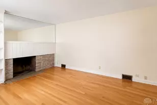 1032 Hampshire Rd, Dayton, OH 45419 - Photo 2