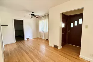 1032 Hampshire Rd, Dayton, OH 45419 - Photo 4