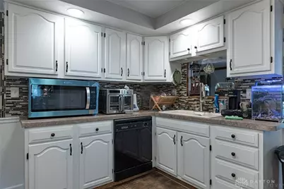 1118 Robin Road, Springfield, OH 45503 - Photo 8