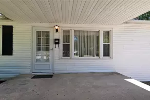 910 Aukerman St, Eaton, OH 45320 - Photo 2