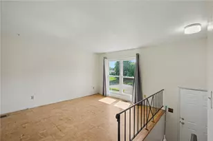 550 Sandy Ln, Franklin, OH 45005 - Photo 4