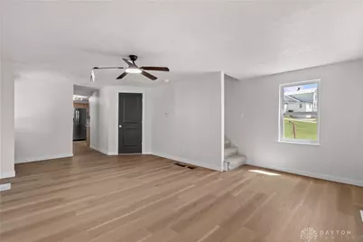 210 N Riley Boulevard, Franklin, OH 45005 - Photo 6