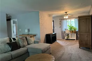 1310 Westmoor Dr, Wilmington, OH 45177 - Photo 6