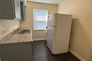 638 Redwood Ave, Dayton, OH 45405 - Photo 1