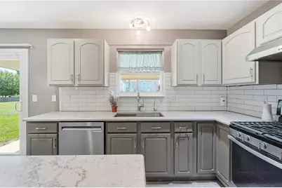 6600 Sturgis Court, Dayton, OH 45424 - Photo 24