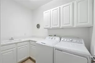 1529 Clear Brook Dr, Sugarcreek Twp, OH 45440 - Photo 52