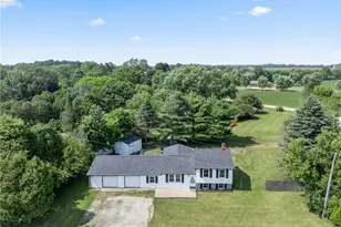 4274 Cherry Grove Rd, Jamestown Vlg, OH 45335 - Photo 2