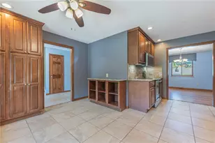 8920 Olde Farm Ln, Washington Twp, OH 45458 - Photo 12