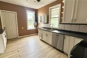 117 Riegel St, Dayton, OH 45417 - Photo 10