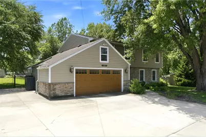 3091 Shakertown Road, Beavercreek, OH 45434 - Photo 2