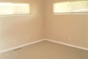 4556 Korner Dr, Huber Heights, OH 45424 - Photo 12