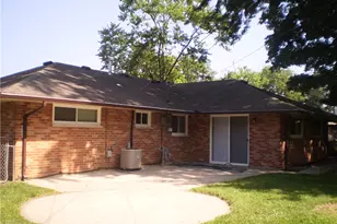 4556 Korner Dr, Huber Heights, OH 45424 - Photo 4