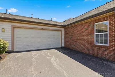 127 Edinburgh Village Drive, Centerville, OH 45458 - Photo 32
