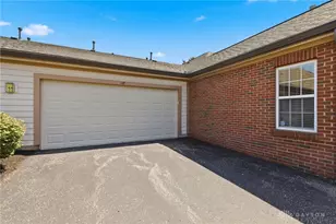 127 Edinburgh Village Dr, Centerville, OH 45458 - Photo 32