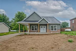 163 Norseman Dr, Eaton, OH 45320 - Photo 2