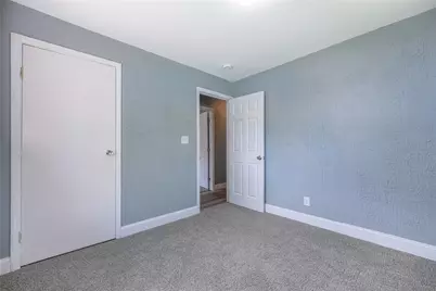 5082 Leedale Drive, Jefferson Twp, OH 45417 - Photo 16