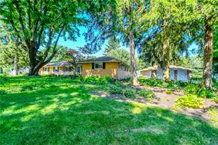 101 Laurelann Dr, Kettering, OH 45429 - Photo 2