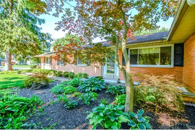 101 Laurelann Drive, Kettering, OH 45429 - Photo 8