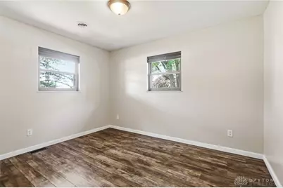 5676 Bellefontaine Road, Huber Heights, OH 45424 - Photo 22