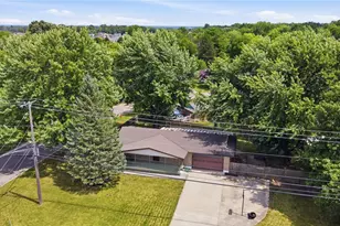 5676 Bellefontaine Rd, Huber Heights, OH 45424 - Photo 2