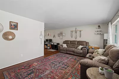 5580 Barnard Drive, Huber Heights, OH 45424 - Photo 8
