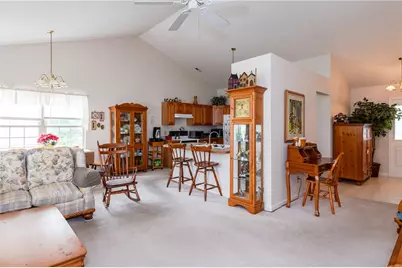 6746 Grovebelle Drive, Huber Heights, OH 45424 - Photo 6